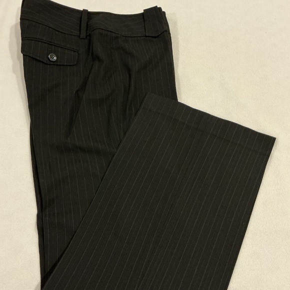 White House Black Market Black Lindsey Pinstriped Bootcut Leg Pants Size 6 - Picture 3 of 8